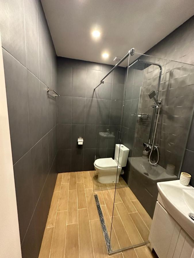 Luxury Apartment With Jacuzzi صوفيا المظهر الخارجي الصورة